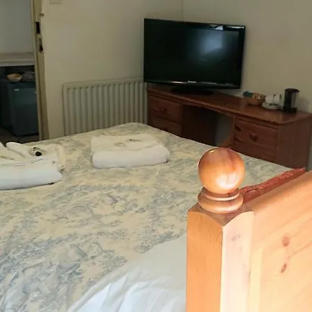 The Darlington Hotel Camelford